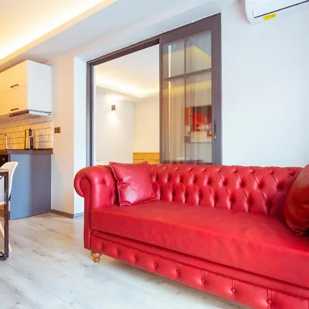 S3 King 아파트호텔 페티예