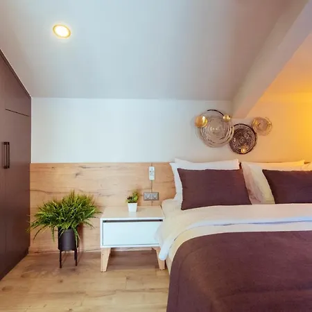 Apartahotel S3 King 2*